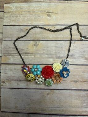 Plunder Multi-Color Floral Cluster Necklace